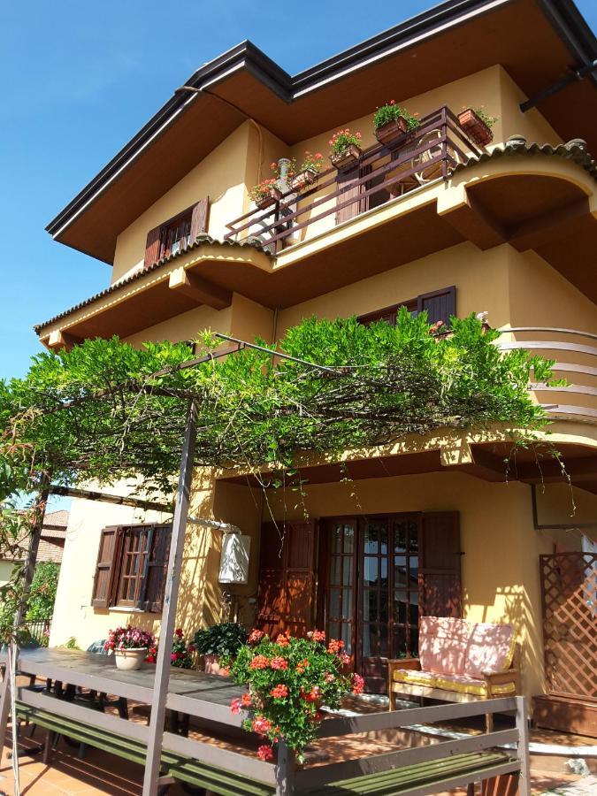 Mansarda Fiorita Bed & Breakfast Abatemarco Dış mekan fotoğraf