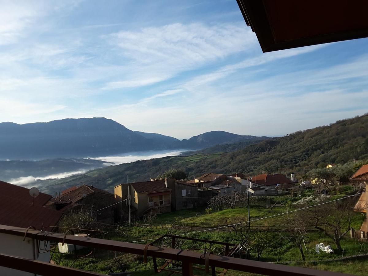Mansarda Fiorita Bed & Breakfast Abatemarco Oda fotoğraf