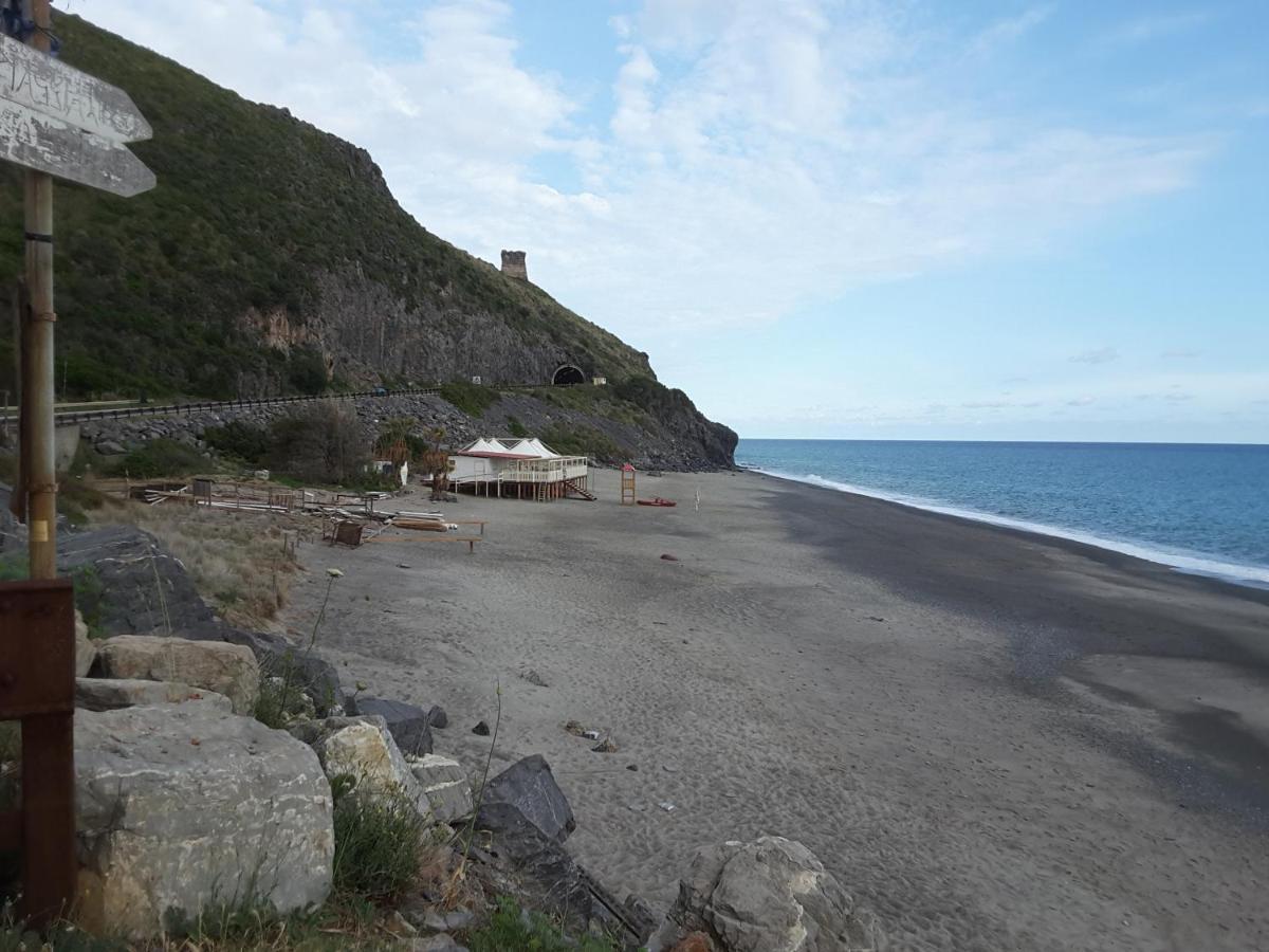 Mansarda Fiorita Bed & Breakfast Abatemarco Dış mekan fotoğraf