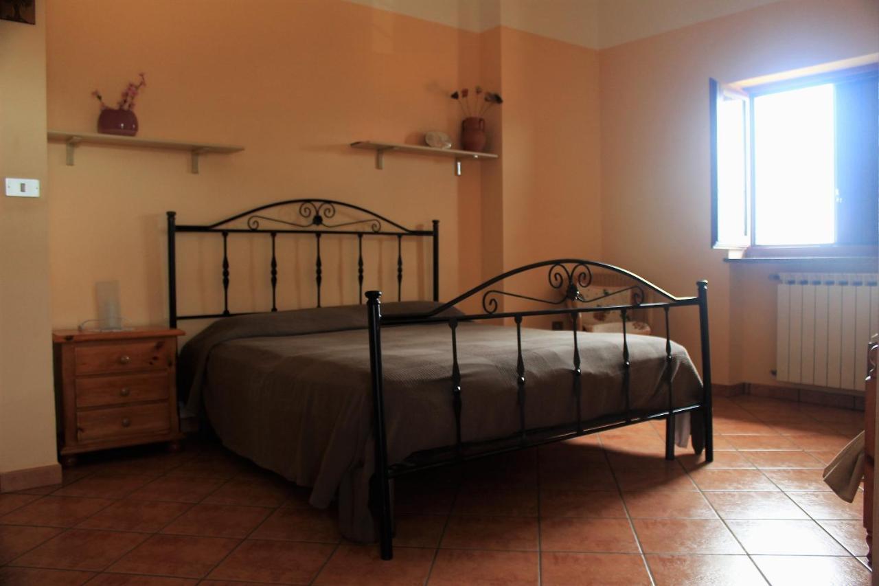 Mansarda Fiorita Bed & Breakfast Abatemarco Dış mekan fotoğraf