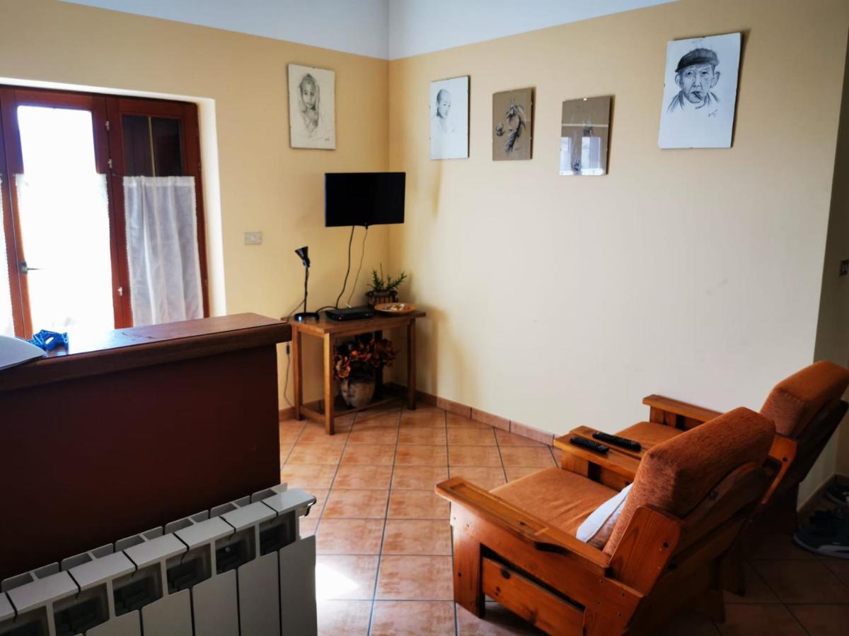 Mansarda Fiorita Bed & Breakfast Abatemarco Dış mekan fotoğraf