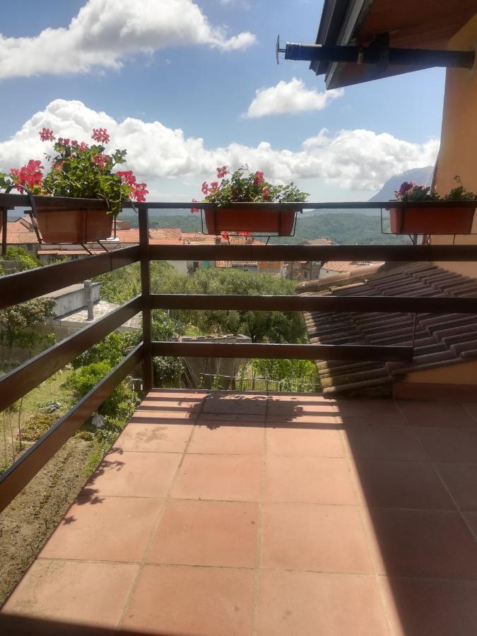 Mansarda Fiorita Bed & Breakfast Abatemarco Dış mekan fotoğraf