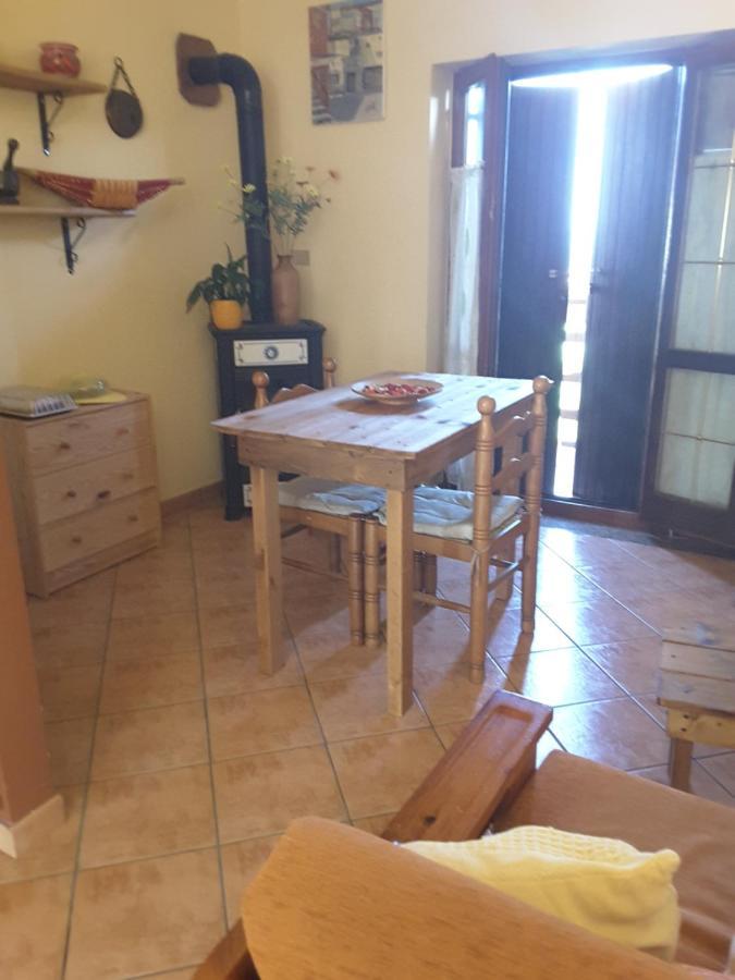 Mansarda Fiorita Bed & Breakfast Abatemarco Dış mekan fotoğraf
